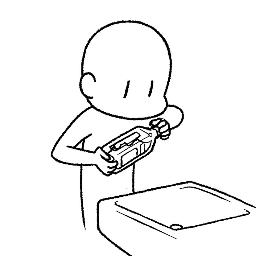 ペットボトルを洗っている（ゴミ出し）